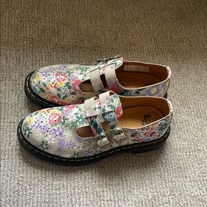 Floral Mary Janes - Dr. Martins
